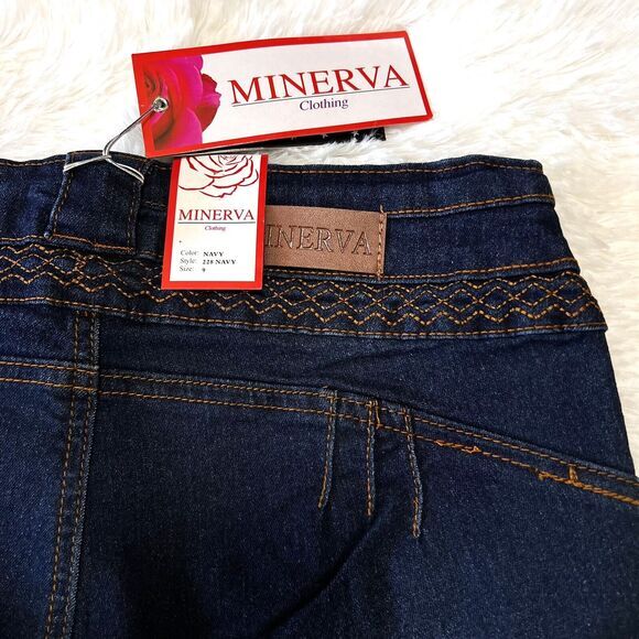 MINERVA CLOTHING Women's Jeans Sz 9 Navy 3 Pockets Stretch Embroidery Rhinestone - Picture 7 of 13